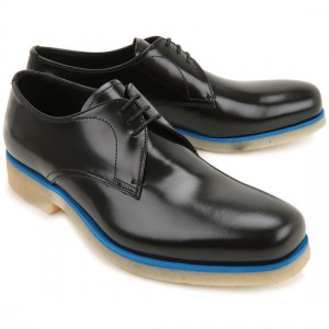 Black dress shoes. Basic black dress shoes with a small pop of color. These will go with any dressy outfit that has black tones. The pop of color is optional. 